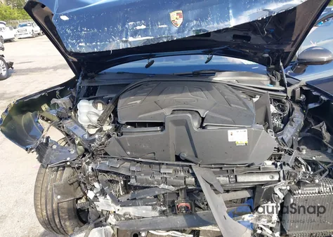 2024 Porsche Cayenne Coupe Turbo Gt z USA, uszkodzony, nr VIN WP1BK2AY4RDA72097